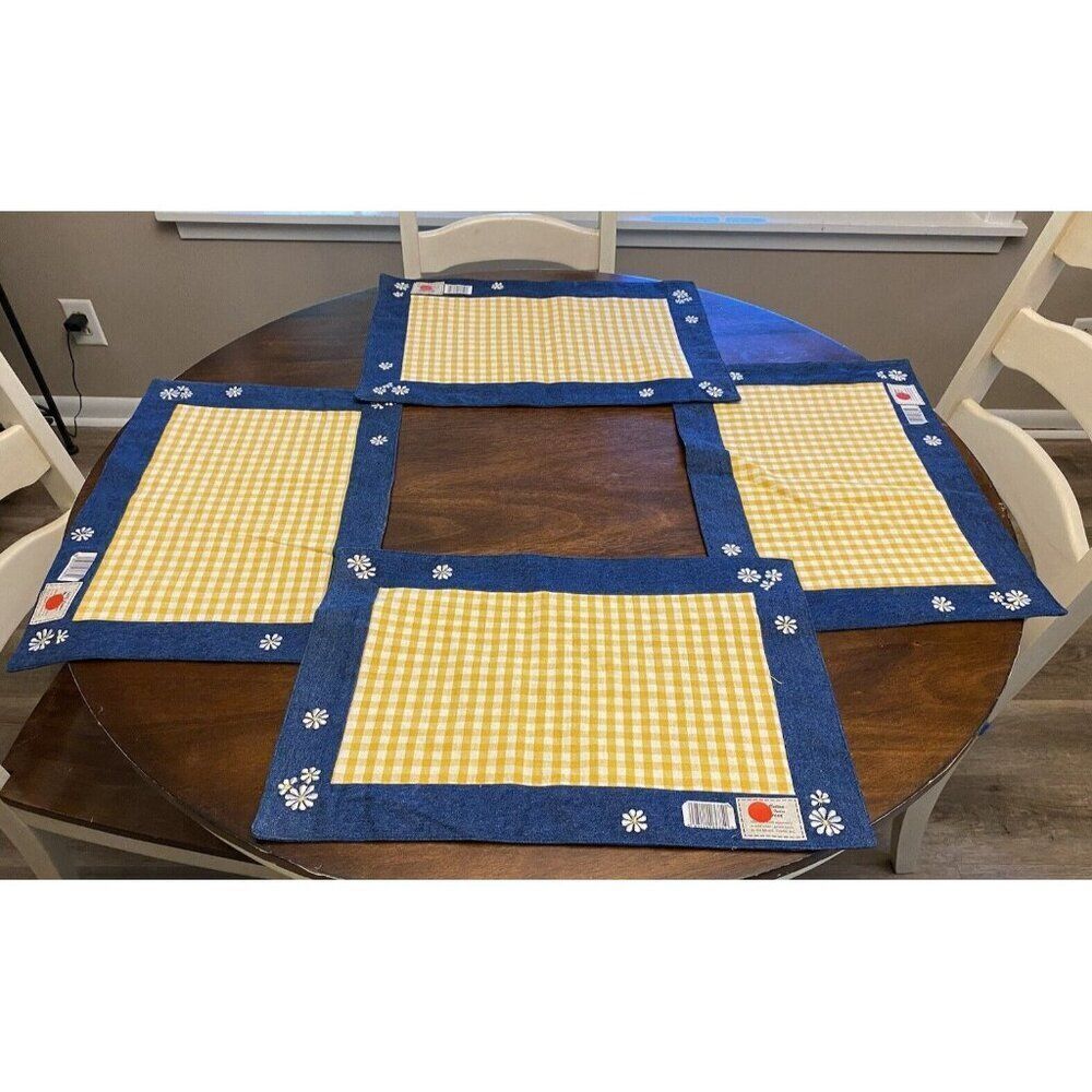 4 Fabric Placemats & Napkins Set Cotton Yellow White Gingham Embroidered Daisies